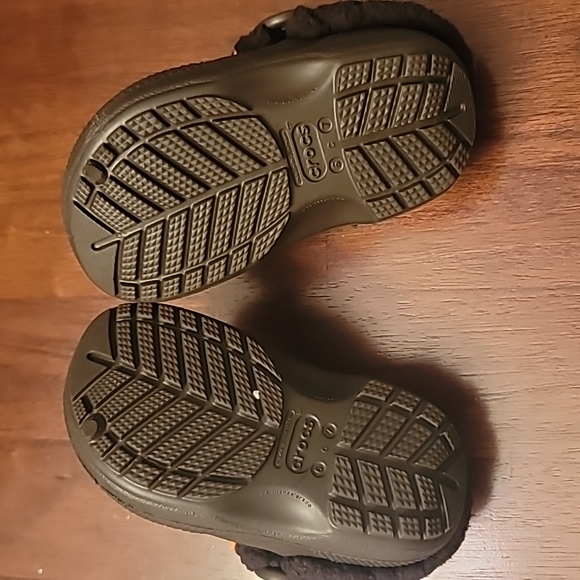 Crocs Sherpa-Lined Toddler - Picture 4 of 4